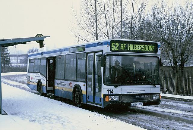 Nur wenige Betriebe beschafften anfänglich noch hochflurige Standardbusse der zweiten Generation (z.b. Leipzig, Schwerin und Frankfurt/Oder).