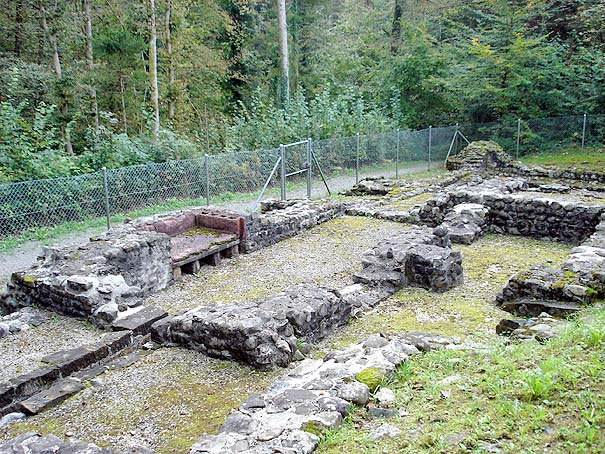Das nächste Kultur-Etappenziel ist die konservierte Ruine einer römischen Villa,