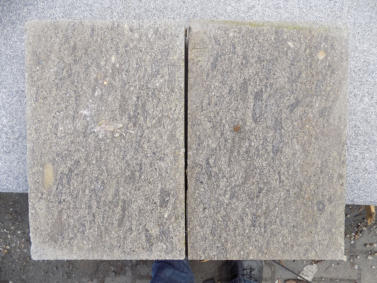 Basanit-Bodenplatten geschliffen 20 x 30 x 6cm