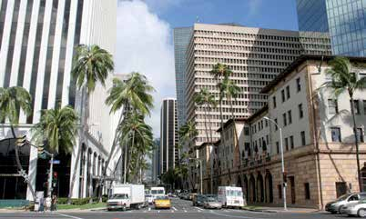 Oahu 6 Oahu Honolulu ist der Austragungsort des gleichnamigen, jährlich im Dezember stattfindenden Marathons.