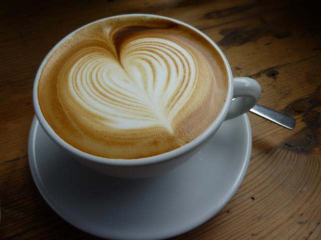 Go Doubleshot! Coffee Bar Kaffeebar gestartet, die einen Ruf genießt, der weit über Südafrika hinaus geht. Das ist Latte Art in seiner Perfektion!