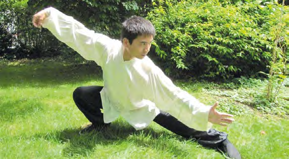 Sport- und Kursangebot Tai Ji Quan...dient der Persönlichkeitsentwicklung und Gesundheitsförderung.