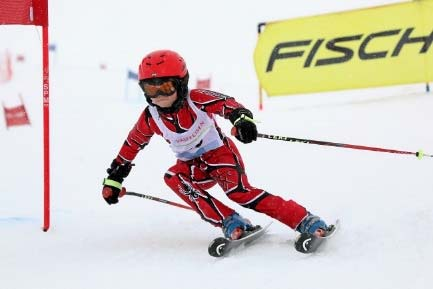 30 jähriges Jubiläum Kinderskirennen Diesen Winter organisiert der Schneesport Club Madrisa zum 30.
