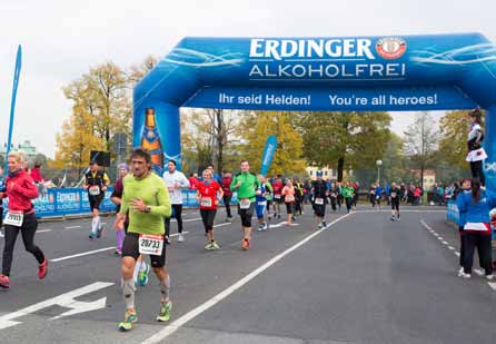 Danke... allen Sponsoren, Kooperationspartnern und Förderern, die mit ihrer Unterstützung die erfolgreiche Vorbereitung und Durch führung des 17. Morgenpost Dresden-Marathon ermöglichten.