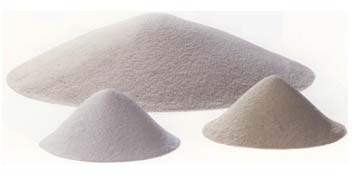 Floatglas Verwendete Rohstoffe und deren Funktion Bestandteile des Gemenges: Quarzsand (SiO2) ~ 60 % Soda ~ 19 %