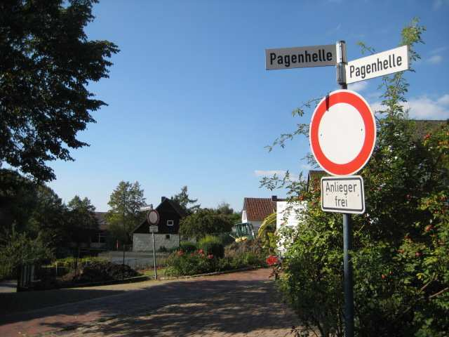 die Einfahrt Bereich Schulstr./Pagenhelle/Südstr.