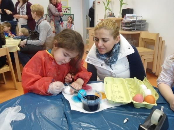 mit Kuchen- und Snackspenden