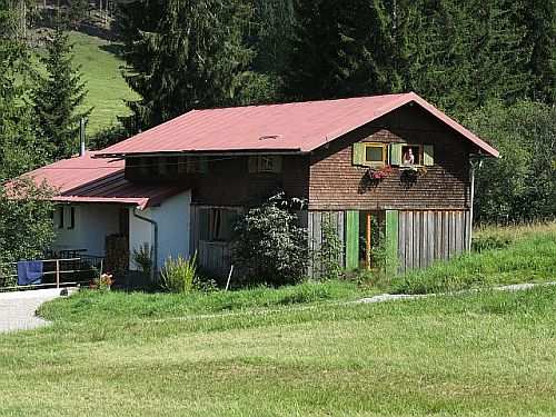 08323/986054 Berghütte Hornklause 1100m Inhaber: Familie Schubach Bühl, Gschwend