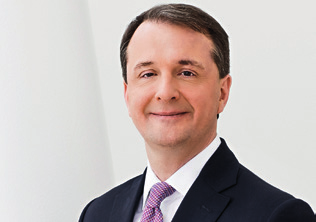 Fernando Carro Mitglied des Vorstands von Bertelsmann seit 1. Juli 2015.