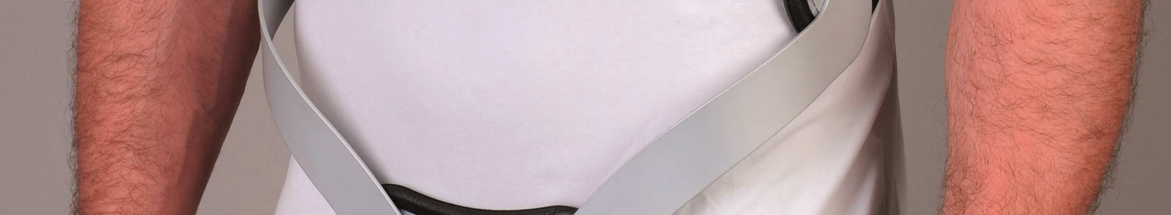 Auch die Rückenpelotte ist über ein Taillenband mit dem ventralen Aluminiumprofil verbunden. Weitere Informationen unter www.streifeneder.