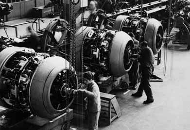 Auf Wunsch des Bundesministeriums der Verteidigung (BMVg) entsteht die Entwicklungsgesellschaft für Turbomotoren GmbH in München. M.A.N. Turbo und die Daimler-Benz AG halten je 50 Prozent.