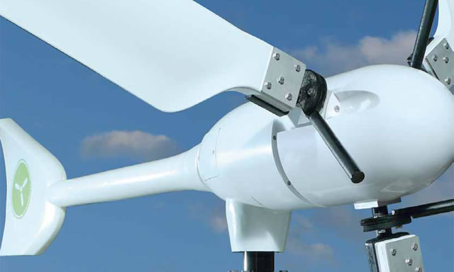 Produkte: Windgeneratoren bis 1,5kW Kompakte Windturbinen prevent GmbH Die einfache Montage, der geräuscharme Betrieb und ein Wirkungsgrad von 46 % zählen zu den besonderen Eigenschaften dieser