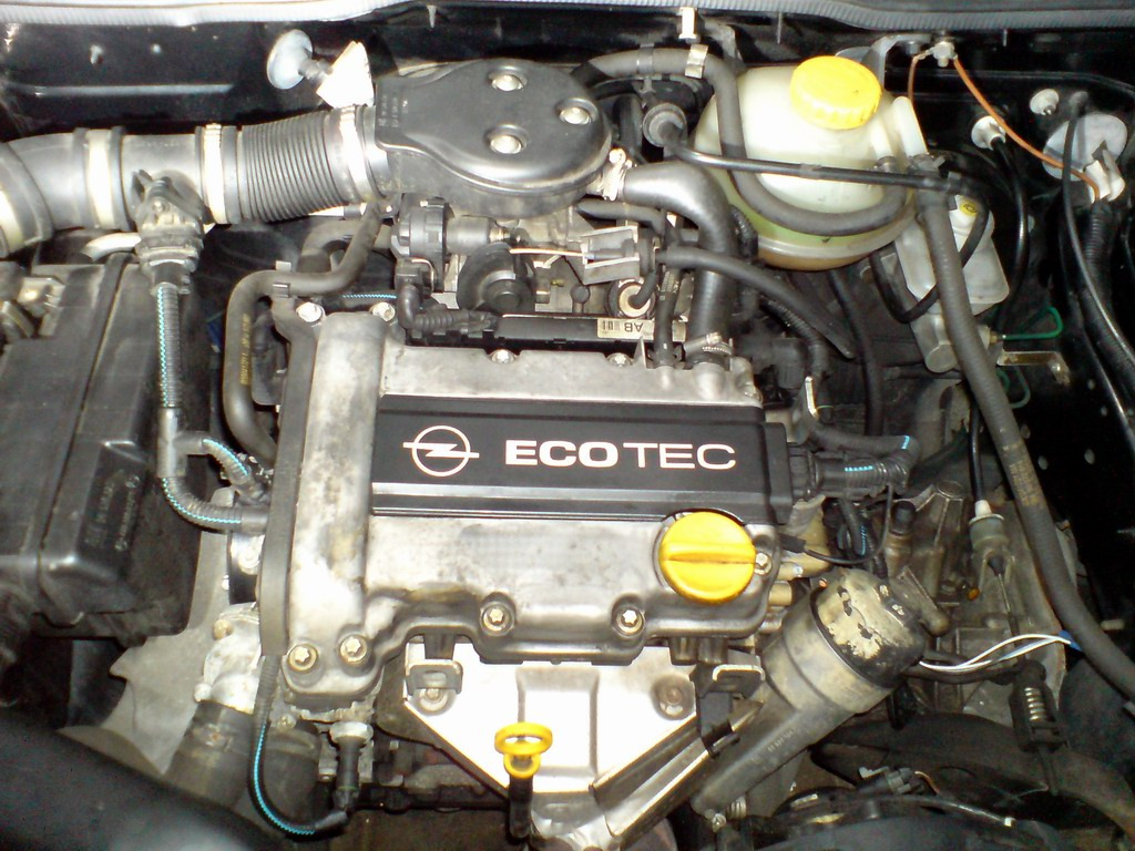 Die Motoren X10XE Motorcode: X10XE Leistung : 40 kw / 54 PS Serie Umbauten: keine Hubraum : 973 ccm Abgaseinstufung: Schadstoffarm D3 verbesserbar: teilweise auf D4 umschreibbar Nockenwellenantrieb:
