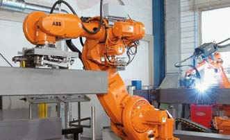 Oberflächenbehandlung ABB-Lackierroboter machen gefährliche manuelle Arbeiten überflüssig, gleichzeitig wird durch ihren Einsatz der Lackverbrauch reduziert und die Qualität gesteigert.