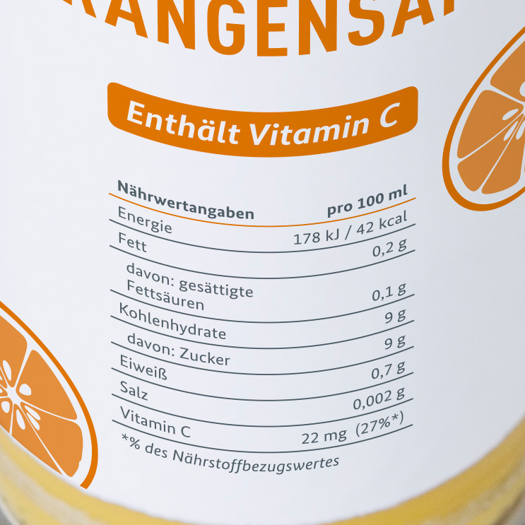 NÄHRWERT- UND GESUND- HEITSBEZOGENE ANGABEN Nährwertbezogene Angaben (z. B. Enthält Vitamin C) und gesundheitsbezogene Angaben (z. B. Vitamin C erhöht die Eisenaufnahme ) werden auch Health Claims genannt.