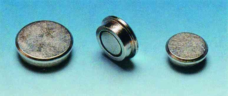 Selten-Erd-Magnete - wenn höchste Haftkraft auf kleinstem Raum gefragt ist Neodym-Eisen-Bor-Magnete (NdFeB) Ein hochwertiger Magnetwerkstoff, mit dem man