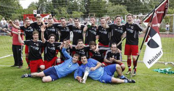 A-Jugend Bezirksstaffelmeister 2011 Doppelmeister 1. und 2.