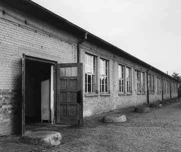 Bei Kriegsende lagern schließlich in einer stillgelegten Spinnerei in Reutlingen fast 1.100 Maschinen: die technische Basis für das spätere Werk in Homburg.