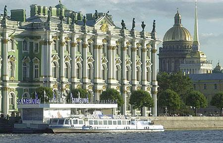 Nikolaus-Marine-Kathedrale, Sommergarten und vielem mehr. Besichtigung des atemberaubenden Jussupow-Palastes. (Die Jussupows zählten einst zu den reichsten Familien des Landes.