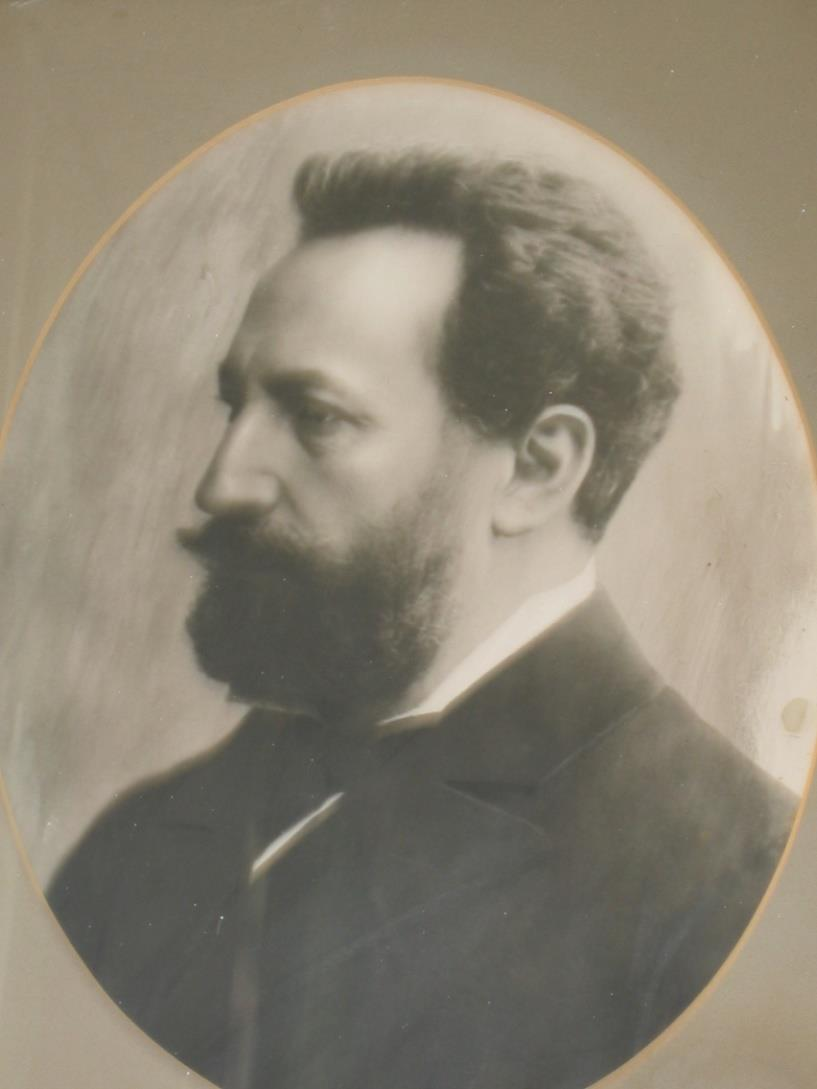 Geschichte der ungarischen Árkövy (Arnstein) József (1851-1922) Studiert in: Budapest, London, Deutschland Oralchirurgie 1890