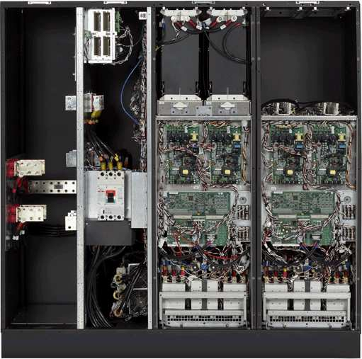 Planung einer Eaton 9395 (3) Aufbau einer Eaton 9395 X-Slot-Steckplätze Anschlußfeld (Batterien, Eingänge, Ausgang,) Optionaler Eingangstrennschalter Optionaler