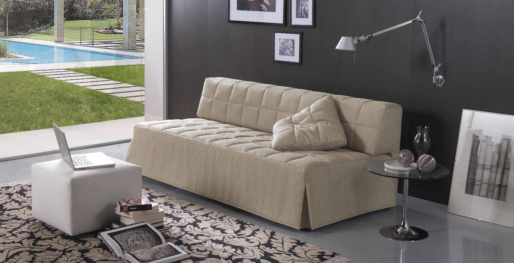 The sofa easily becomes a single bed with a large sleeping surface.