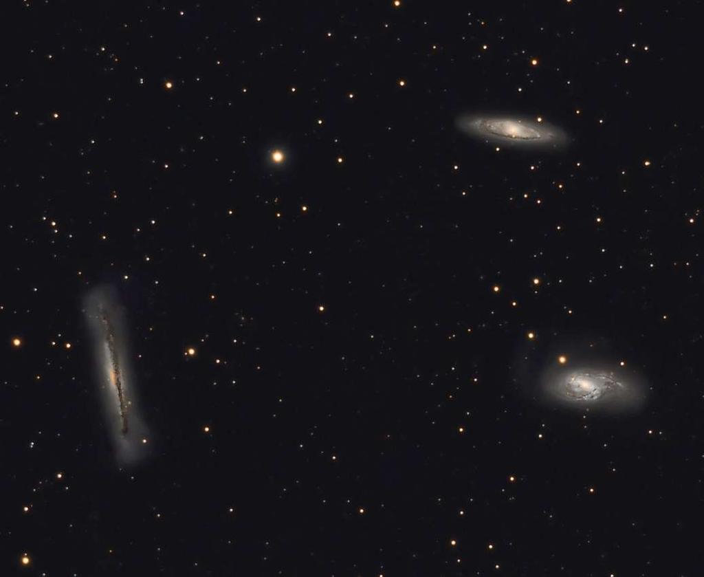 Galaxien Leo Triplet Das Leo Triplet ist eine kleine Galaxiengruppe aus M