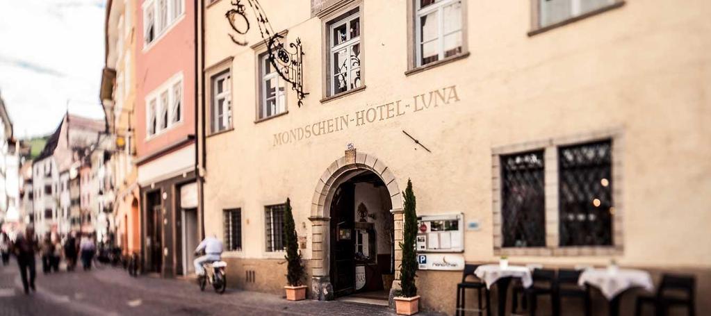 Hotel Luna Mondschein: Historisches Gemäuer und individueller Wohnkomfort verbinden sich im 4 Sterne- Hotel Mondschein zu einer einzigartigen Atmosphäre.