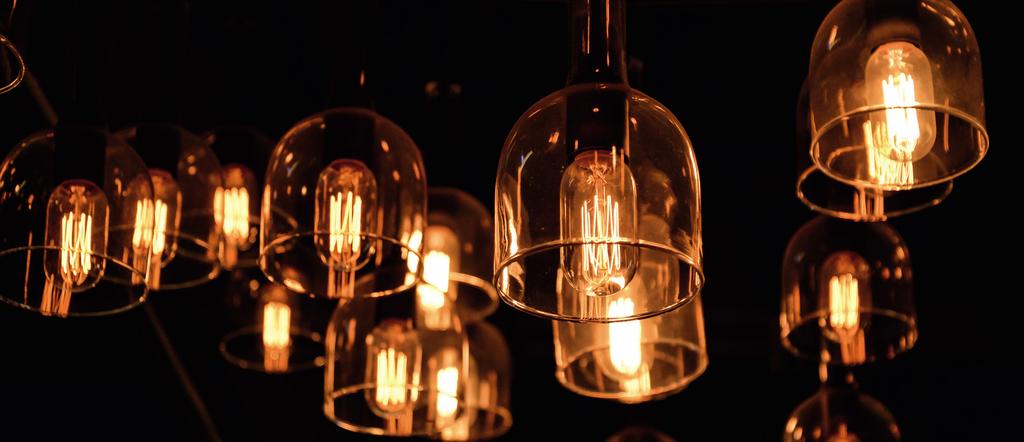 LED FADENLAMPEN / nicht dimmbar Produkteigenschaften LED-Lampe für Netzspannung 230 V nicht dimmbar mittlere Lebensdauer: bis zu 20.