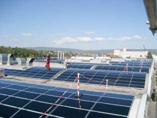 Wärmeschutzmaßnahmen, - der klima- und abwasserschonenden, sowie substanzschützenden Dachbegrünung, - der aktiven Nutzung von Flachdächern durch die erneuerbare Energiequelle Photovoltaik, die dazu