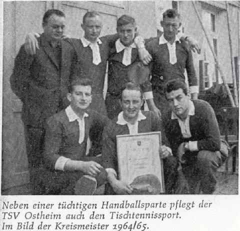 oben vorn rechts) Seine Sportlerkarriere beendete er als Fußballer in Malsfeld.