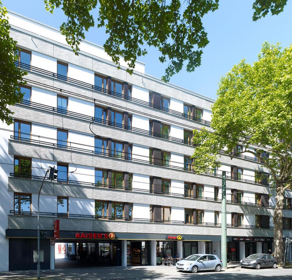 Wohnen Kaiserwerther Strasse Düsseldorf Umnutzung eines Bürogebäudes zu einem Wohn- und Geschäftshaus Grundstücksgröße 2.361 m 2 BGF o. i. gesamt 6.266 m 2 BGF Wohnen Umnutzung 4.