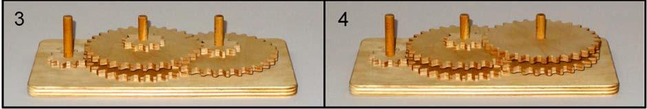 In welcher Richtung dreht Welle W3 - ist es A oder B? Bild 3.4: Mehrstufiges Getriebe C A_3.5 Getriebe C: Die vier einzelnen Bilder zeigen Dir den Aufbau des Getriebes in einzelnen Schritten.
