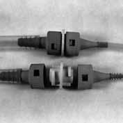 Der Schlauchverbinder ist ohne Werkzeug montierbar und garantiert absolute Dichtigkeit.