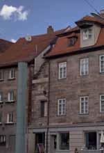 Jahrhundertelang lebten hier Juden, Protestanten und Katholiken Tür an Tür. In Fürth entstand im 17. Jahrhundert das größte jüdische Gemeinwesen in Süddeutschland.