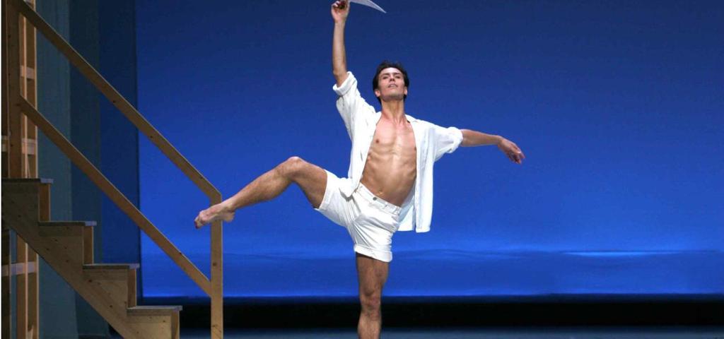 43. Hamburger Ballett-Tage - John Neumeier in Hamburg Seit über 40 Jahren inspiriert und führt John Neumeier sein»hamburg Ballett«mit internationaler Spitzenklasse von Erfolg zu Erfolg.