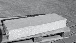SANDSTEIN - Programm Greystone Bodenplatten Greystone SPVKGR Bodenplatte Römischer Verband * D=3cm L1 14,4 75 m 2 45,80 SP96KGR Bodenplatte 90 x 60 x 3cm L1 16,5 75 m 2 45,80 SP66KGR Bodenplatte 60 x