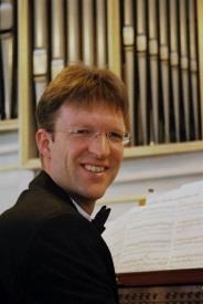 Orgel & Schlaginstrumente Benjamin Nachbar, Viola & Violine Günther Wiesemann, Orgel,