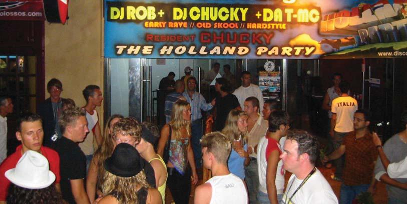 Unzählige Diskos, Bars und Clubs der unterschiedlichsten Stilrichtungen lassen die Nacht zum Tag werden. Und du bist dabei und mitten drin - Lloret ist genial.