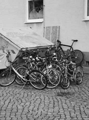 INTHIS unterstützt Fahrrad-Sammelaktion in der Dresdner Neustadt Kontakt INTHIS Marko Hietzke Königsbrücker Landstr. 6 01109 Dresden Telefon:(0351) 88 81 933 inthis@diakonie-dresden.