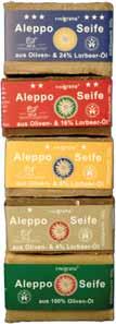 Seifen-Sortiment Traditionell handgeschnittene Alepposeifen sind die Urform aller Seifen. Diese werden traditionell aus Oliven- und Lorbeeröl verseift.