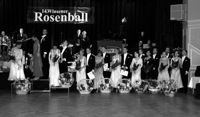Turniergeschehen Winsener Rosenball fast ausverkauft DDamen in Abendkleidern und Herren in dunklen Anzügen, eine gute Live-Band und ein attraktives Rahmenprogramm: Das bot auch in diesem Jahr der