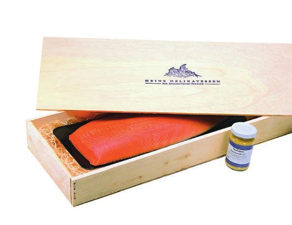 Gerne verpacken wir auch Ihre vorgeschnitten Lachsseiten in eine Holzkiste. Bitte sprechen Sie uns an. Heine s Empfehlung: Holsteiner Premium Lachs (ca.