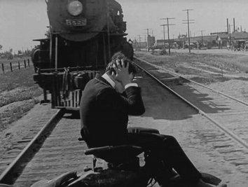 Die Slapstickkomödie Dass Film Bewegung sei, ist das Grundprinzip aller Mack Sennett-Grotesken.