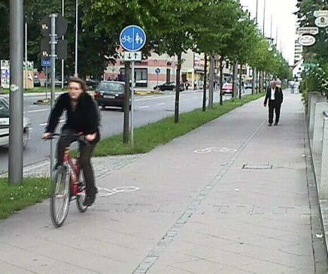 7) Friedrichstraße PROBLEM: Auf dem gemeinsamen Geh- / Radweg an der Friedrichstraße kommt es oft zu Konflikten zwischen Radfahrern und Fußgängern. Die Gründe: 1.
