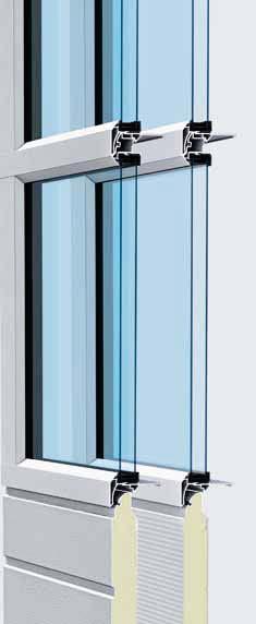 Stikloti alumīnija vārti ar neredzamām sekciju pārejām APU F42 S-Line Šauro stiklojuma profilu un izturīgās sekciju pamatnes kombinācija nodrošina intensīvu gaismas ieplūdi angārā un pārliecinošu
