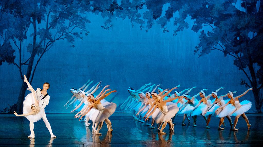 Schwanensee Das Russische Nationalballett Moskau Der beliebteste Ballettklassiker aller Zeiten in einer atemberaubenden Darbietung präsentiert vom russischen Nationalballett aus Moskau.