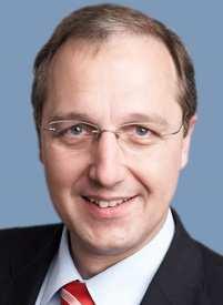 Direktwahl Ministerpräsident 2017 und 2012 Albig Günther Albig de Jager 48 27 57 32 (-7) (+1) April 2017 Mai 2012