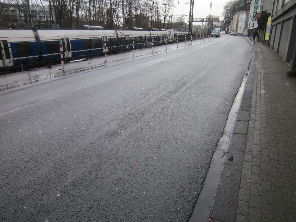 11 Verkehrsführung Wolkenburg Poller-Rückbau auf ca.