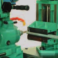 ARFO BROWN MANUELLE PROFILFRÄSMASCHINE Universalle Fräsmaschine für Rohre und Profile Zahlreiche Bearbeitungen mit grosser Schnelligkeit Maschine in Normalstellung zur Herstellung von Langlöchern in
